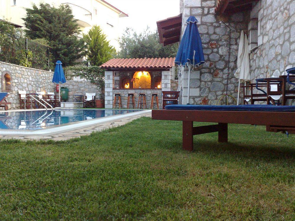 Vip Lounge Resort - Apartments Kalamata Exterior photo